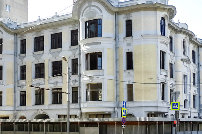 Аренда офиса в Москве. Возле метро Маяковская. Москва г, Брестская 2-я ул, д 19/18 стр. 1. Площадь: 1419.00 кв.м. Цена: 7 095 000 руб