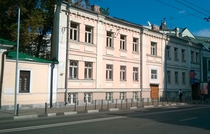 Аренда офиса в Москве. Возле метро Добрынинская. Москва г, Полянка Б. ул, д 55 с1. Площадь: 176.05 кв.м. Цена: 440 125 руб