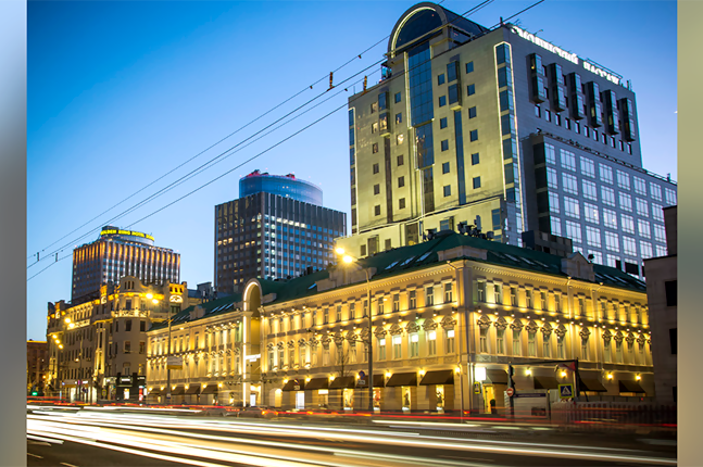 Аренда офиса в Москве, в БЦ Смоленский Пассаж. Возле метро Смоленская. Москва г, Смоленская пл, д 3. Площадь: 818.00 кв.м. Цена: 2 699 400 руб