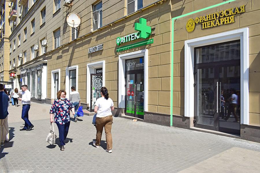 Продажа торговой площади в Москве, в жилом доме. Возле метро Проспект Мира. Москва г, Мира пр-кт, д 46-48. Площадь: 58.30 кв.м. Цена: 79 200 000 руб
