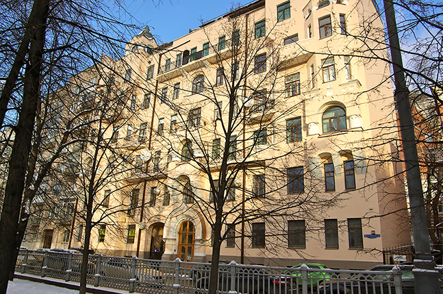 Продажа офиса в Москве. Возле метро Маяковская. Москва г, Бронная М. ул, д 32. Площадь: 134.00 кв.м. Цена: $ 1 750 000