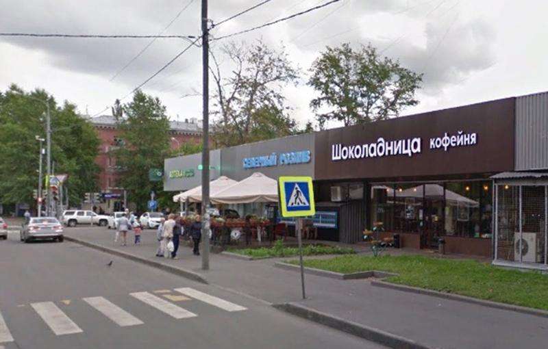 Аренда торговой площади в Москве, в жилом доме. Возле метро Сходненская. Москва г, Сходненская ул, д 25. Площадь: 150.00 кв.м. Цена: 540 000 руб