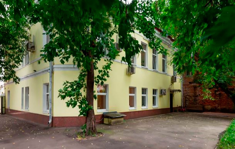 Продажа особняка в Москве. Возле метро Сухаревская. Москва г, Сретенский туп, д 3с1. Площадь: 742.50 кв.м. Цена: 185 000 000 руб