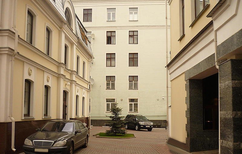 Аренда офиса в Москве. Возле метро Курская. Москва г, Лялин пер, д 11-13 с3. Площадь: 87.00 кв.м. Цена: 188 500 руб