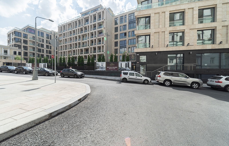 Продажа ПСН в Москве, в жилом доме. Возле метро Смоленская (голубая). Москва г, Смоленский 1-й пер, д 21. Площадь: 14.00 кв.м. Цена: 3 700 000 руб