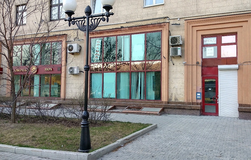 Аренда офиса в Москве, в жилом доме. Возле метро Фрунзенская. Москва г, Фрунзенская наб, д 46. Площадь: 313.00 кв.м. Цена: 850 000 руб
