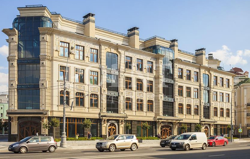Продажа торговой площади в Москве. Возле метро Полянка. Москва г, Якиманка Б. ул, д 15. Площадь: 101.20 кв.м. Цена: 91 080 000 руб