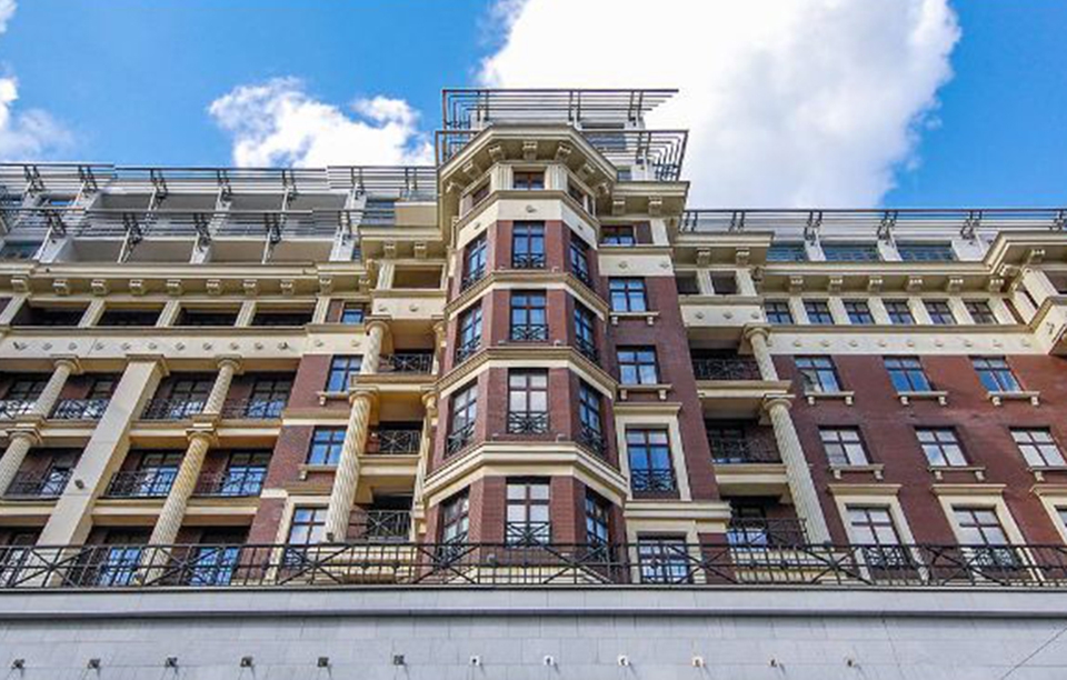 Аренда офиса в Москве, в жилом доме. Возле метро Полянка. Москва г, Полянка М. ул, д 2. Площадь: 416.30 кв.м. Цена: 1 023 404 руб