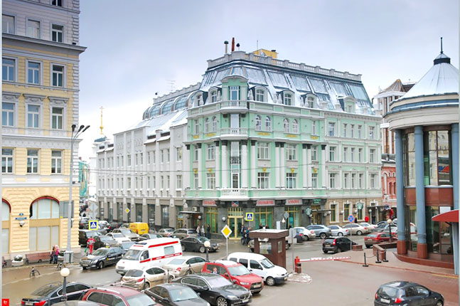 Аренда особняка в Москве, в Балчуг Плаза. Возле метро Новокузнецкая. Москва г, Балчуг ул, д 3/2. Площадь: 6325.00 кв.м. Цена: $ 487 025