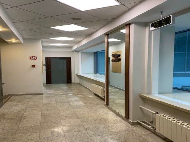 Аренда офиса в Москве, в БЦ Донская 13. Возле метро Октябрьская, Шаболовская. Москва г, Донская ул, д 13. Площадь: 246.80 кв.м. Цена: 401 050 руб