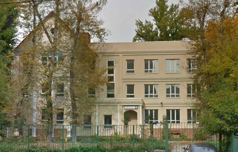 Продажа особняка в Москве. Возле метро Проспект Мира. Москва г, Капельский пер, д 5. Площадь: 2274.30 кв.м. Цена: 450 000 000 руб