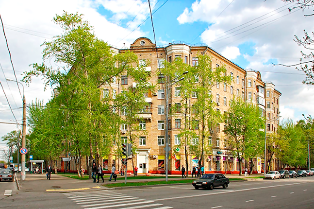 Продажа торговой площади в Москве, в жилом доме. Возле метро Перово. Москва г, Перовская ул, д 56/55. Площадь: 557.40 кв.м. Цена: 94 000 000 руб