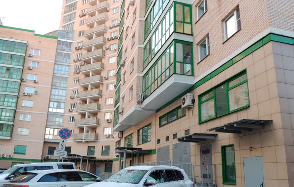Продажа ПСН в Москве, в жилом доме. Возле метро ВДНХ. Москва г, Бажова ул, д 8. Площадь: 592.00 кв.м. Цена: 95 000 000 руб