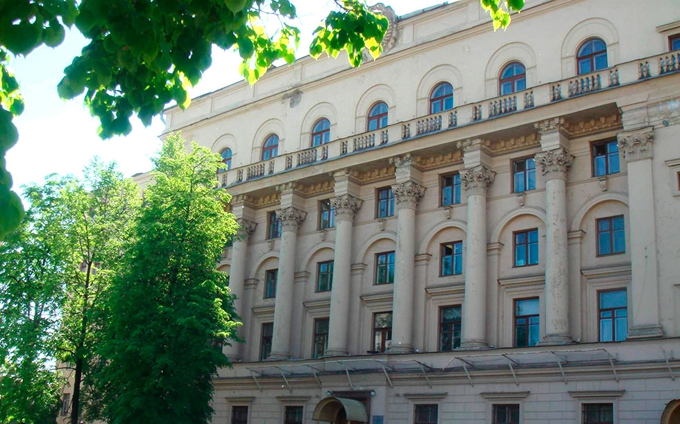 Аренда офиса в Москве. Возле метро Комсомольская. Москва г, Новорязанская ул, д 8А с.1. Площадь: 12621.00 кв.м. Цена: 14 724 500 руб