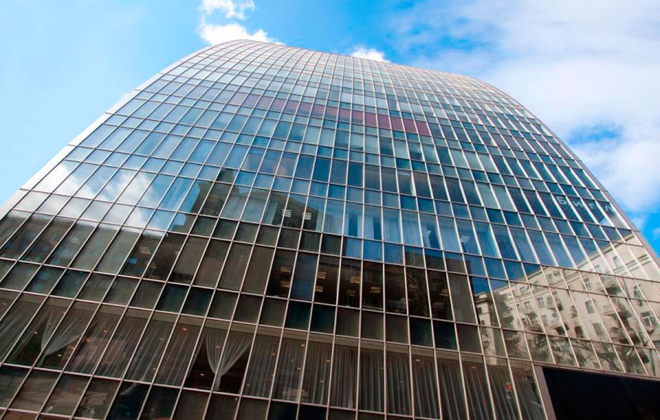 Аренда офиса в Москве, в БЦ Capital Tower. Возле метро Маяковская. Москва г, Брестская 1-я ул, д 29. Площадь: 409.00 кв.м. Цена: 852 084 руб