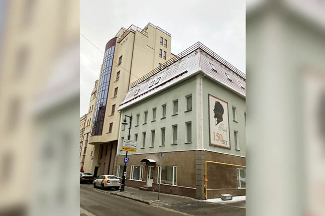 Аренда торговой площади в Москве. Возле метро Цветной бульвар, Трубная. Москва г, Трубная ул, д 23стр1. Площадь: 524.10 кв.м. Цена: 1 591 875 руб