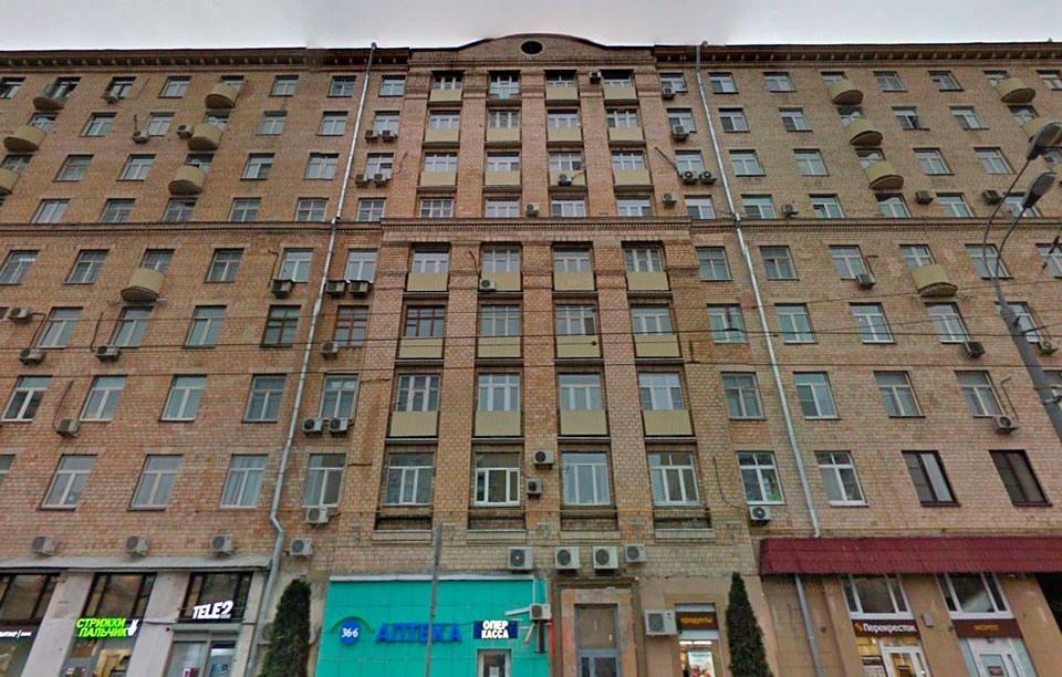 Аренда торговой площади в Москве, в жилом доме. Возле метро Алексеевская. Москва, Мира пр-кт, д 112. Площадь: 70.10 кв.м. Цена: 770 000 руб