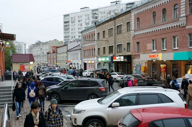 Продажа торговое помещение в Москве, в жилом доме. Возле метро Бауманская. Москва, Ладожская ул, д 7. Площадь: 78.10 кв.м. Цена: 36 700 000 руб