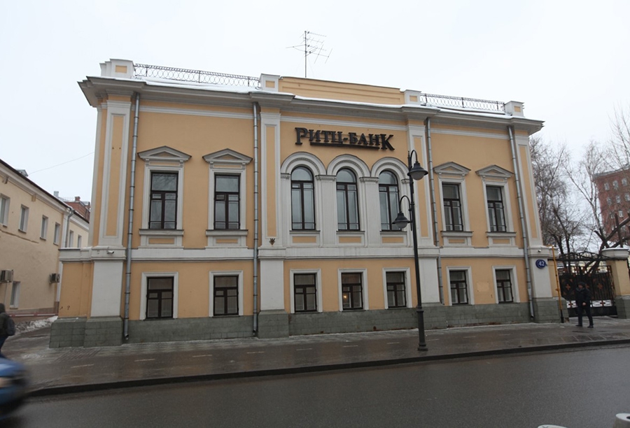 Аренда особняка в Москве. Возле метро Третьяковская. Москва г, Пятницкая ул, д 42. Площадь: 250.00 кв.м. Цена: 650 000 руб