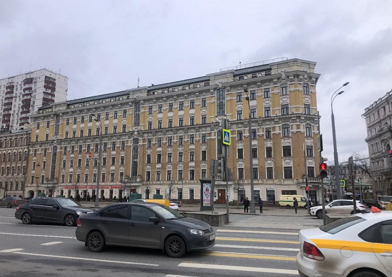 Аренда офиса в Москве. Возле метро Парк культуры. Москва г, Пречистенка ул, д 40/2 стр. 4. Площадь: 105.00 кв.м. Цена: 236 200 руб