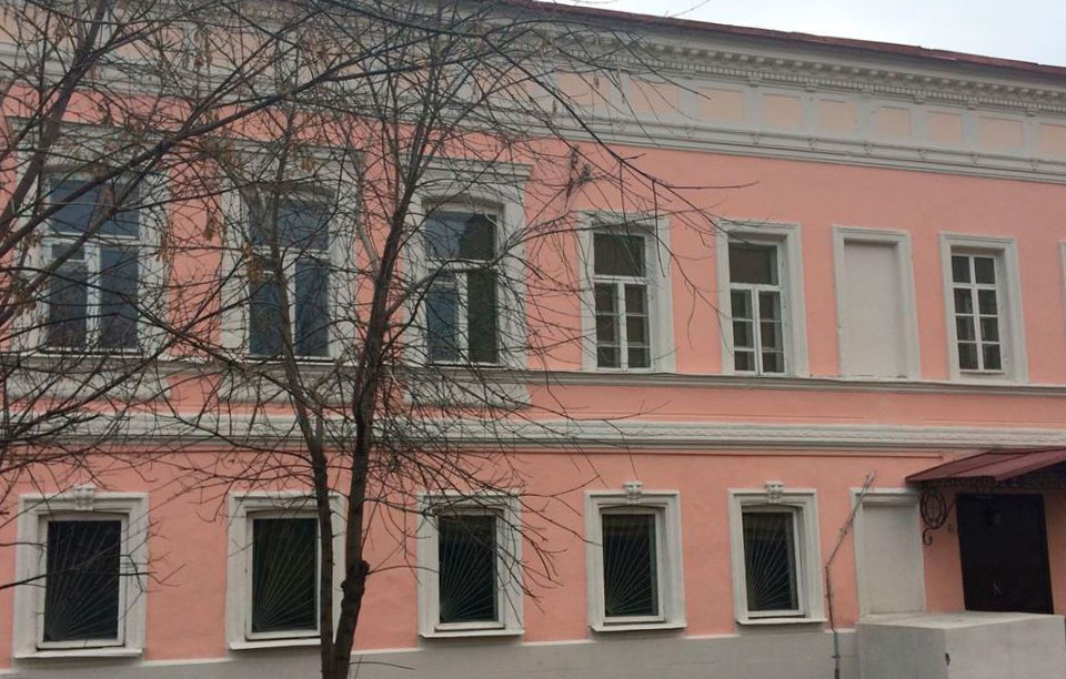 Продажа особняка в Москве. Возле метро Таганская. Москва г, Радищевская Верхн. ул, д 8 с.1. Площадь: 750.00 кв.м. Цена: 199 000 000 руб