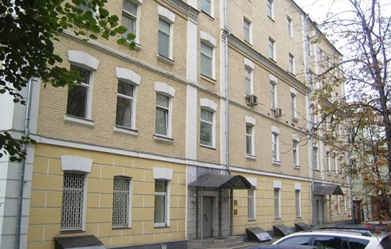 Аренда офиса в Москве. Возле метро Полянка. Москва г, Хвостов 1-й пер, д 3А с2. Площадь: 1800.00 кв.м. Цена: 3 375 000 руб