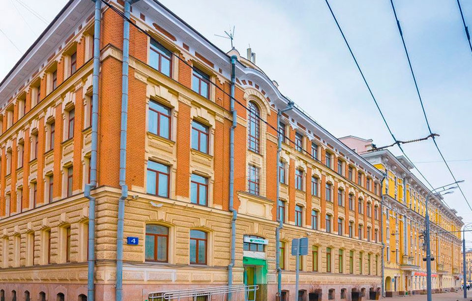 Аренда офиса в Москве. Возле метро Парк культуры. Москва, Смоленский б-р, д 4. Площадь: 502.00 кв.м. Цена: 1 380 499 руб