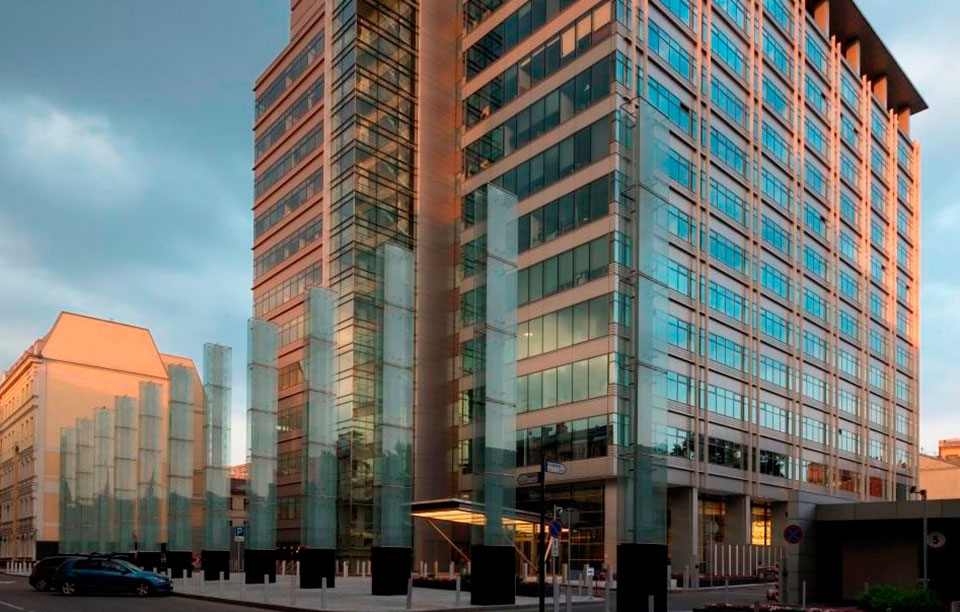 Аренда офиса в Москве, в БЦ Ducat Place III. Возле метро Маяковская. Москва г, Гашека ул, д 6. Площадь: 706.00 кв.м. Цена: 3 625 310 руб