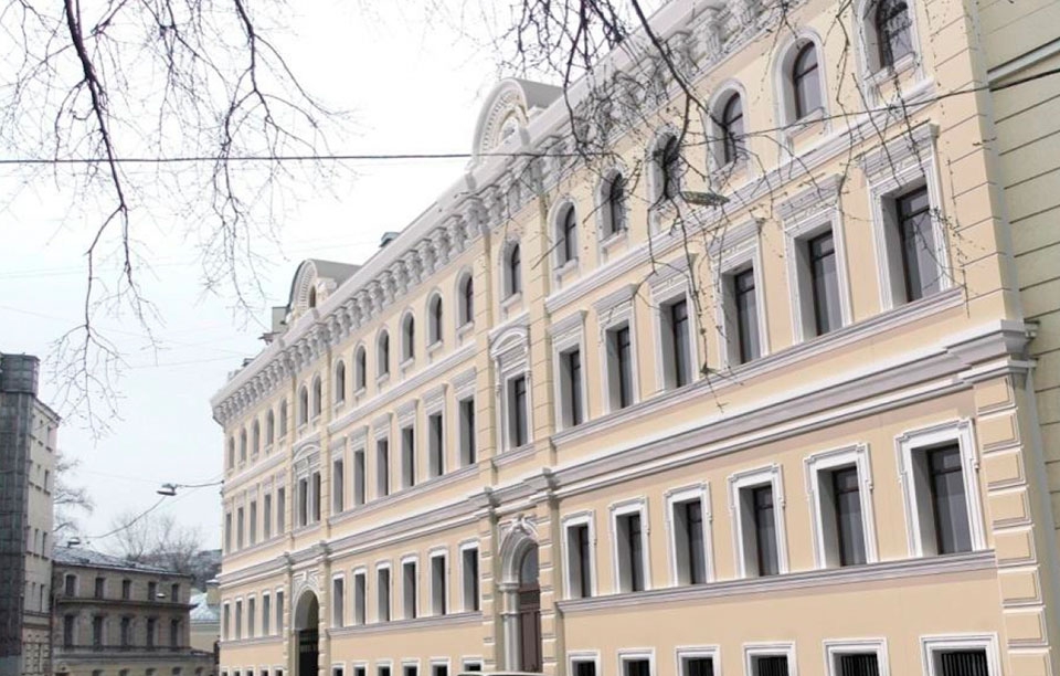 Аренда офиса в Москве. Возле метро Арбатская. Москва г, Кисловский Нижн. пер, д 5 с.1. Площадь: 320.40 кв.м. Цена: 987 900 руб
