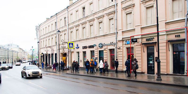 Аренда торговой площади в Москве. Возле метро Китай-город. Москва, Маросейка ул, д 15. Площадь: 108.60 кв.м. Цена: 750 000 руб