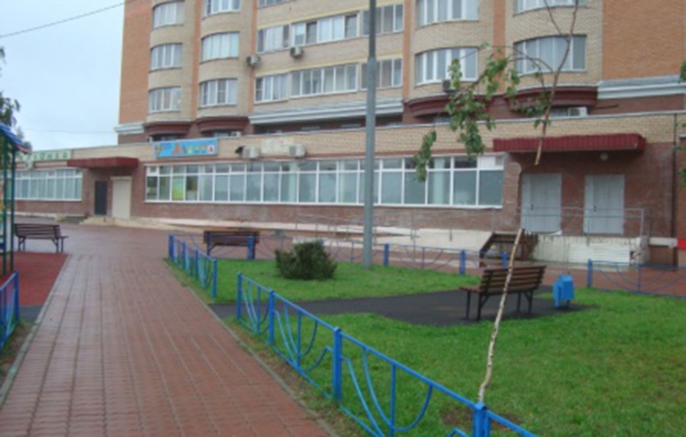 Аренда офиса в Москве, в жилом доме. Возле метро Алтуфьево. Москва, Псковская ул, д 5 к.1. Площадь: 307.00 кв.м. Цена: 307 000 руб