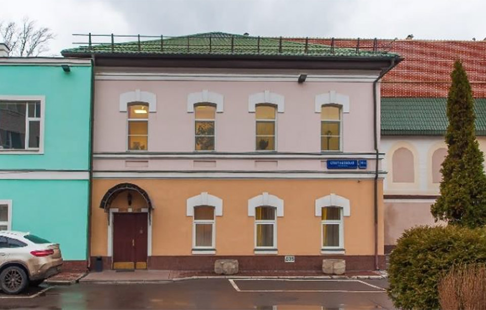 Продажа офиса в Москве. Возле метро Бауманская. Москва г, Спартаковская пл, д 16/15 с.5. Площадь: 213.00 кв.м. Цена: 42 000 000 руб