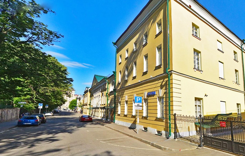 Аренда офиса в Москве, в БЦ Экорт. Возле метро Красные ворота. Москва г, Харитоньевский Б. пер, д 24 с2. Площадь: 117.00 кв.м. Цена: 292 500 руб