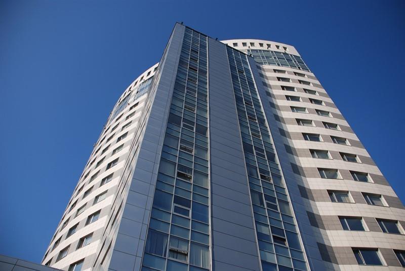 Аренда офиса в Москве, в БЦ Kutuzoff Tower. Возле метро Кунцевская. Москва г, Ивана Франко ул, д 8. Площадь: 1589.00 кв.м. Цена: 3 019 100 руб