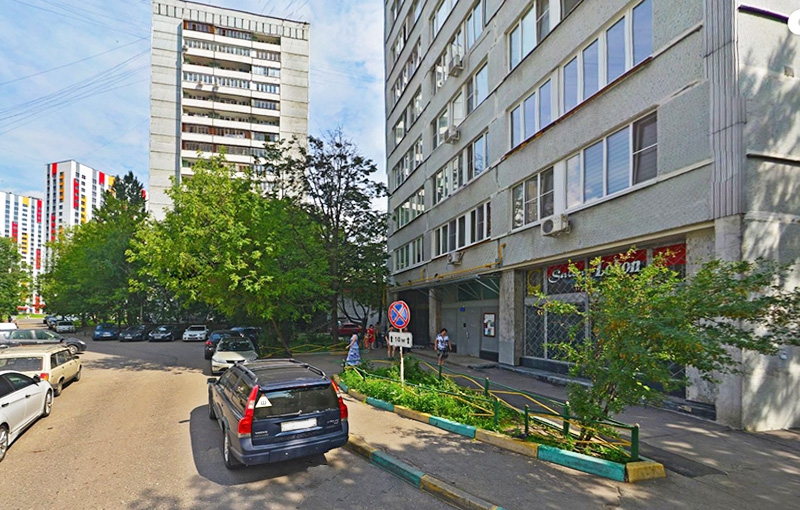 Продажа торговой площади в Москве, в жилом доме. Возле метро Молодёжная. Москва г, Ярцевская ул, д 29 корп. 1. Площадь: 65.50 кв.м. Цена: 60 000 000 руб