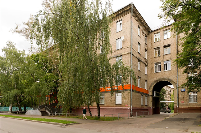Продажа торговой площади в Москве, в жилом доме. Возле метро Первомайская. Москва г, Первомайская Верхн. ул, д 29. Площадь: 515.40 кв.м. Цена: 100 000 000 руб