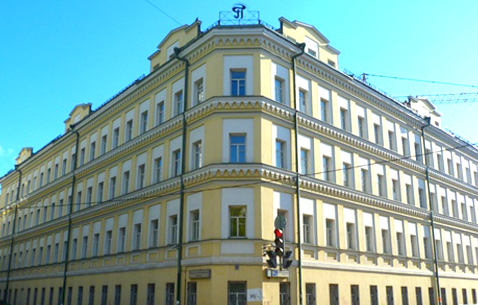 Аренда офиса в Москве, в БЦ Путник. Возле метро Серпуховская. Москва г, Строченовский Б. пер, д 22/25 с1. Площадь: 210.10 кв.м. Цена: 315 150 руб