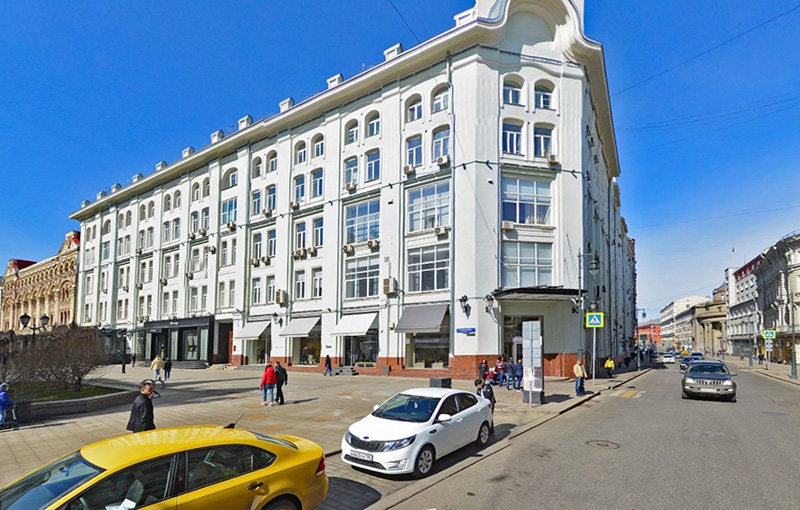 Аренда торговой площади в Москве. Возле метро Трубная. Москва г, Петровка ул, д 15. Площадь: 417.70 кв.м. Цена: 4 500 000 руб