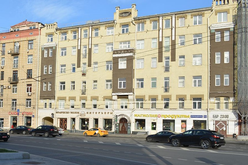 Аренда офиса в Москве, в БЦ Полянка 7. Возле метро Полянка. Москва г, Полянка Б. ул, д 7/10 стр. 1. Площадь: 66.73 кв.м. Цена: 180 000 руб