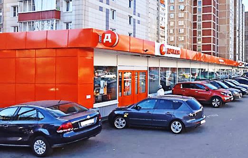 Аренда торговой площади в Москве, в жилом доме. Возле метро Нижегородская. Москва г, Нижегородская ул, д 72/2. Площадь: 125.00 кв.м. Цена: 140 000 руб