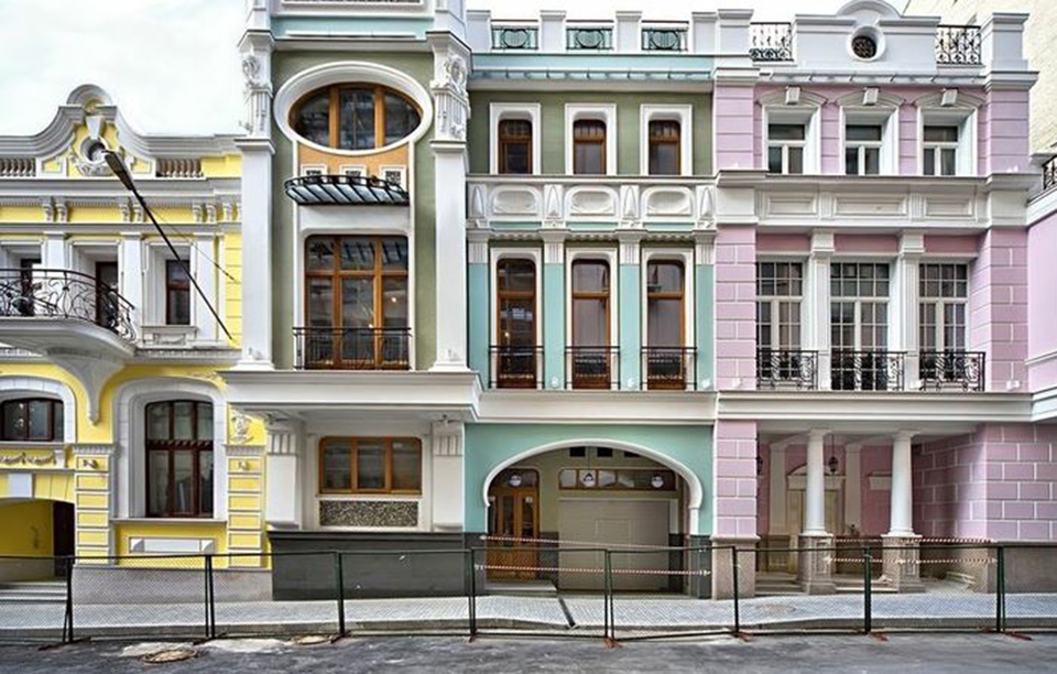 Продажа особняка в Москве. Возле метро Кропоткинская. Москва г, Барыковский пер, д 7. Площадь: 558.00 кв.м. Цена: $ 21 000 000
