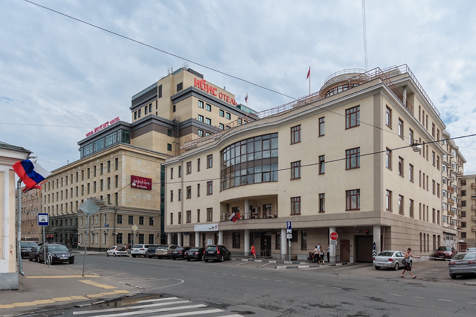 Аренда офиса в Москве. Возле метро Павелецкая. Москва, Бахрушина ул, д 13. Площадь: 816.00 кв.м. Цена: 1 700 000 руб