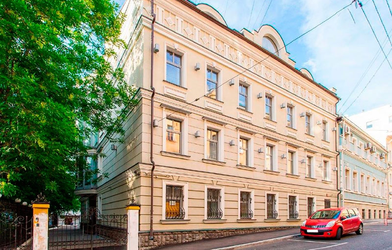 Продажа особняка в Москве. Возле метро Трубная. Москва г, Колокольников пер, д 7с1. Площадь: 1407.30 кв.м. Цена: $ 12 000 000