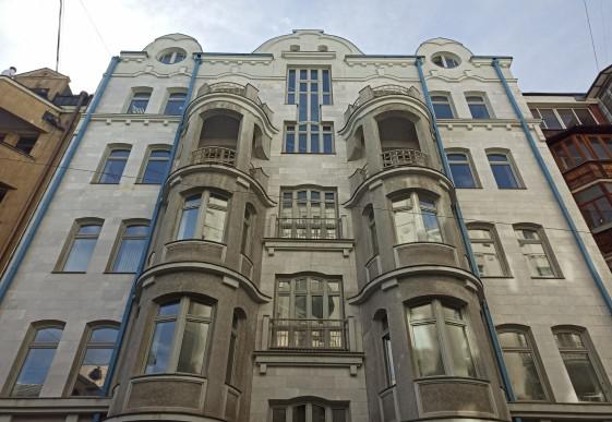 Аренда офиса в Москве, в БЦ Большой Головин 12 с1. Возле метро Трубная. Москва г, Головин Б. пер, д 12 стр. 1. Площадь: 203.00 кв.м. Цена: 350 000 руб