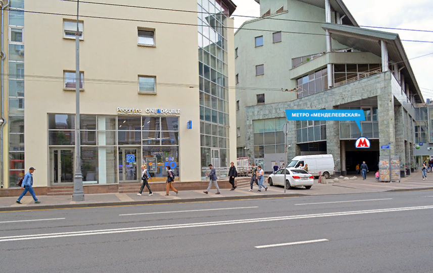 Аренда торговой площади в Москве, в БЦ Новослободская 20. Возле метро Менделеевская. Москва г, Новослободская ул, д 20. Площадь: 194.00 кв.м. Цена: 1 320 000 руб