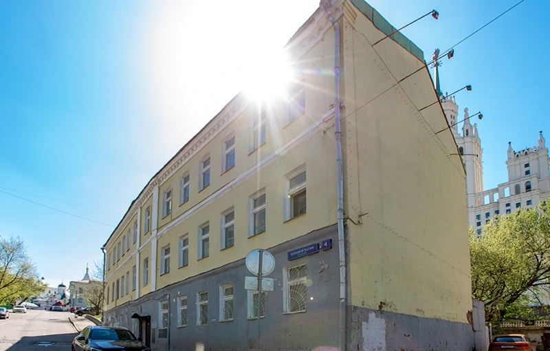 Продажа особняка в Москве. Возле метро Таганская. Москва г, Ватин Б. пер, д 4 с1. Площадь: 1761.40 кв.м. Цена: 150 000 000 руб