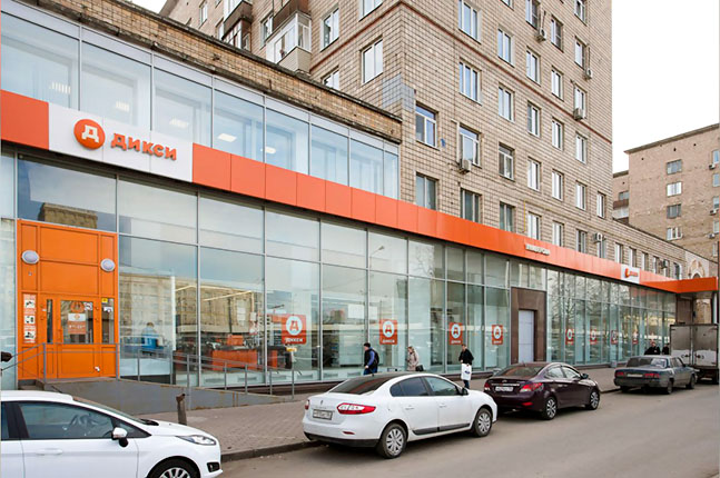 Продажа торговой площади в Москве, в жилом доме. Возле метро Сокол. Москва, Ленинградский пр-кт, д 77с2. Площадь: 1016.80 кв.м. Цена: 345 000 000 руб