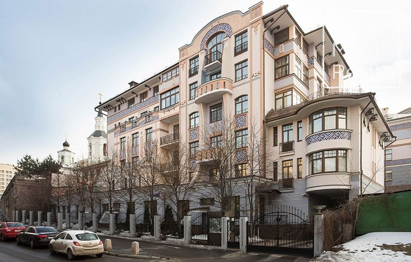 Продажа элитных квартир в ЖК Три тополя. адрес: Вражский 2-й пер, д 1к1