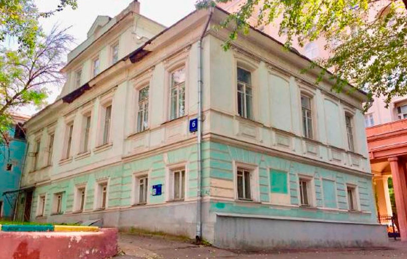 Аренда особняка в Москве. Возле метро Бауманская. Москва г, Спартаковская ул, д 6 с2. Площадь: 650.00 кв.м. Цена: 501 042 руб