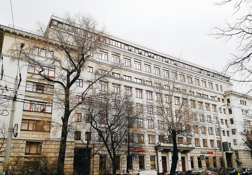 Продажа особняка в Москве. Возле метро Динамо. Москва г, Масловка Верхн. ул, д 20 стр. 1. Площадь: 9723.20 кв.м. Цена: 500 000 000 руб